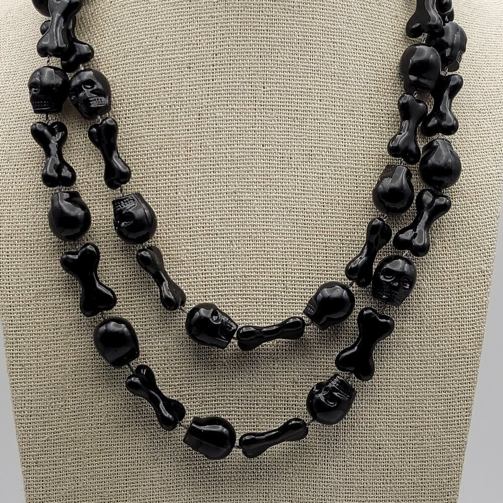 SKULL AND BONES LINK NECKLACE BLACK ACRYLIC CONTINUOUS 34" PUNK ROCK GOTHIC